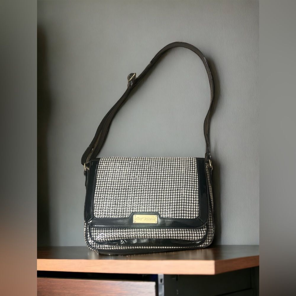 Betsey Johnson Black and Gray Houndstooth Shoulder Bag
